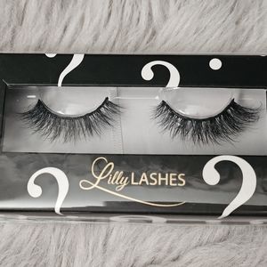 Lilly Lashes